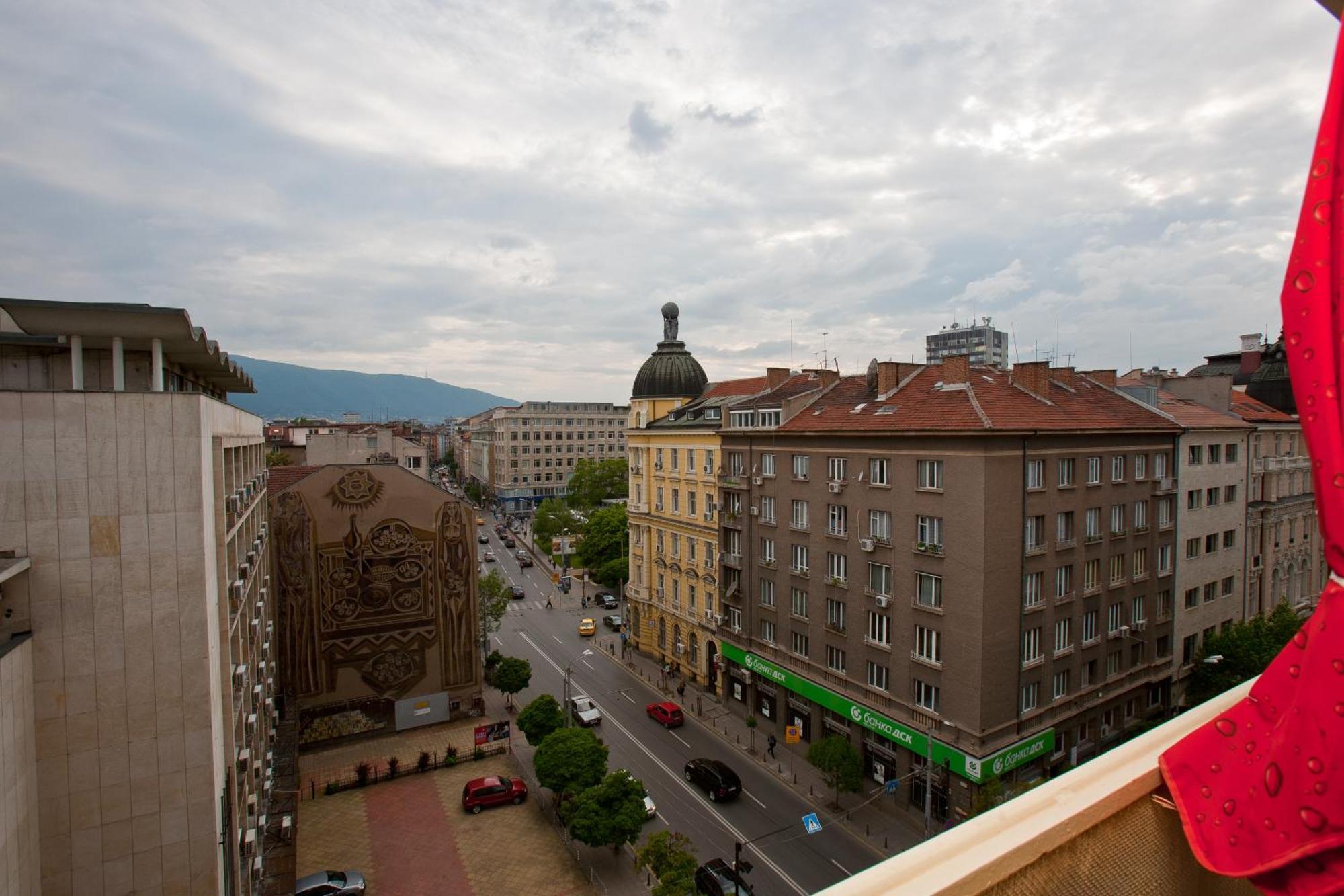 Slavyanska Beseda Hotel Sofia Exterior photo